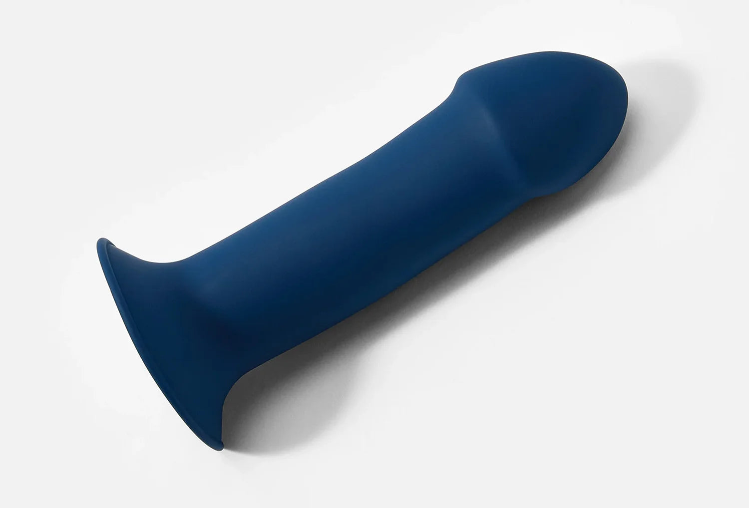 Dildo Adrien Lastic Hitsens 1 em silicone de cor azul escuro — vista de cima