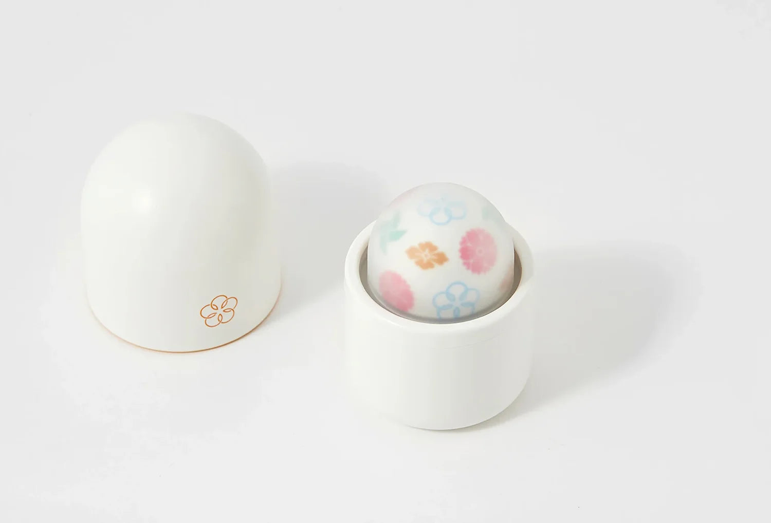 Vibrador clitoriano Iroha Temari em silicone multicor — vista de cima